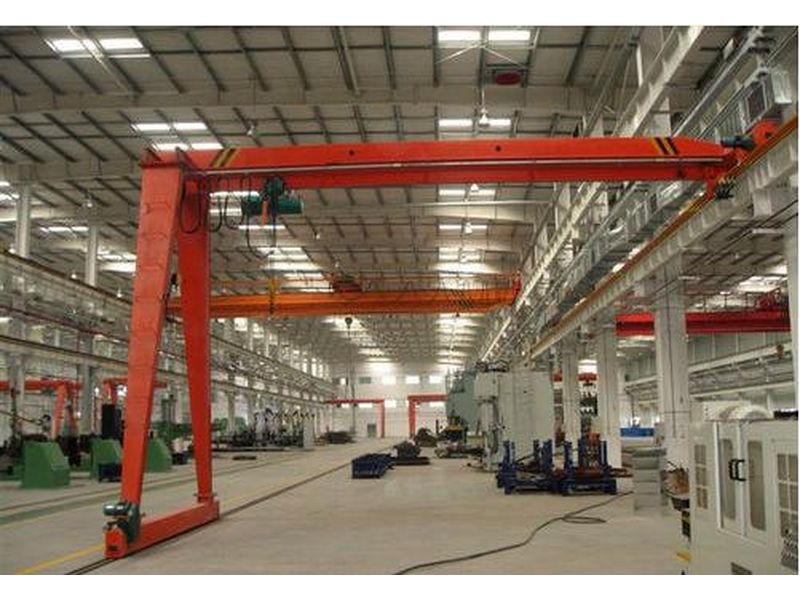 電動(dòng)葫蘆門式起重機(jī)